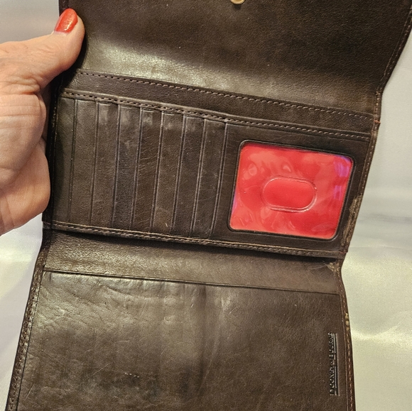 Dooney and Bourke wallet - Picture 4 of 7